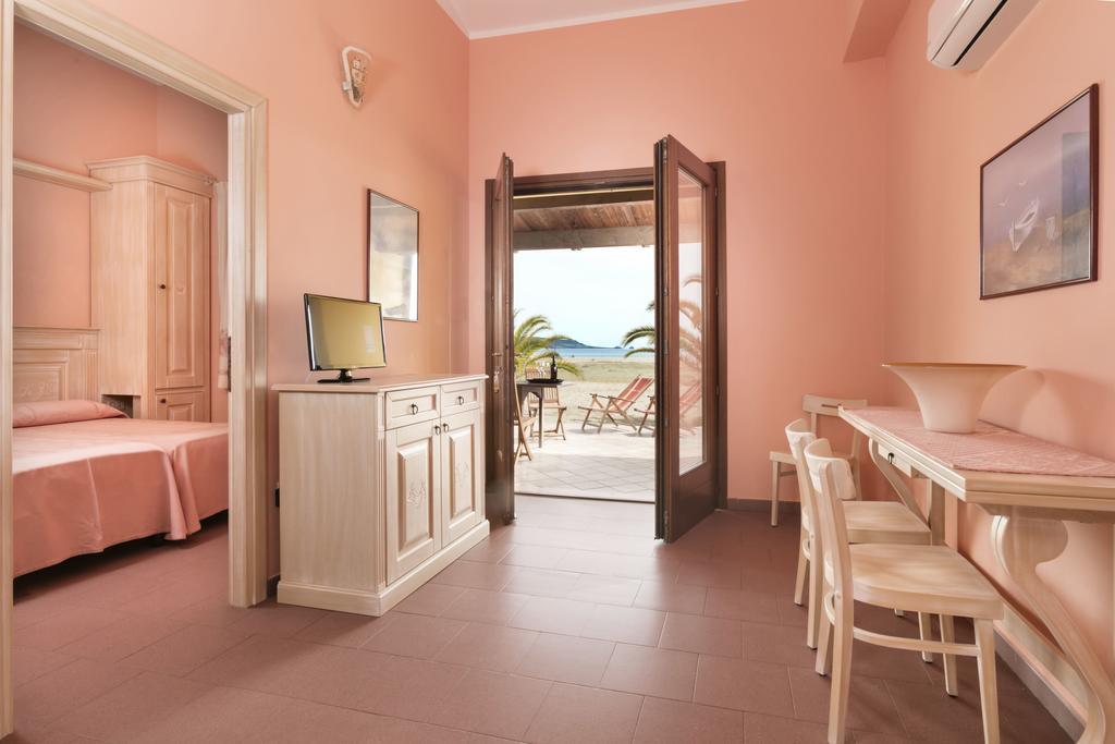 Residence Lido Chelo Bosa Marina Buitenkant foto